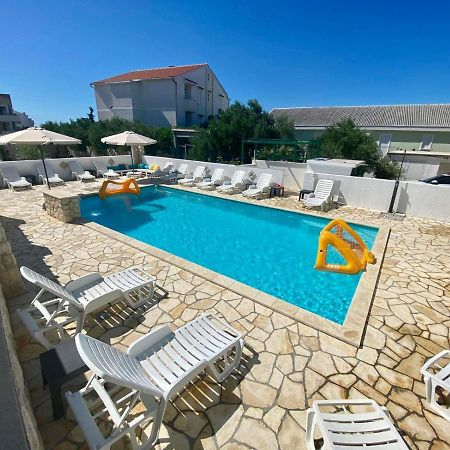 Apartments King - City Center نوفاليا المظهر الخارجي الصورة