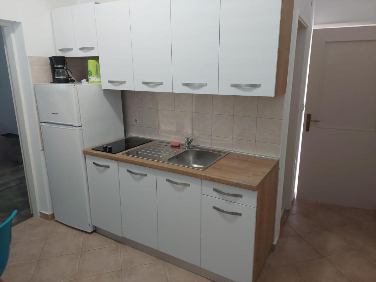 Apartments King - City Center نوفاليا المظهر الخارجي الصورة